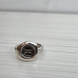 “Forget Me Not” Text Seal Ring, Sterling Silver, Size 7.5