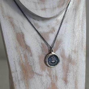 Fidelis et Fortis - Loyal and Strong