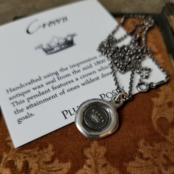 Petite Crown