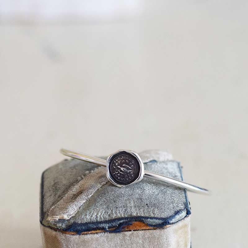 Swallow Wax Seal Bracelet - Always Wandering Love and Loyalty
