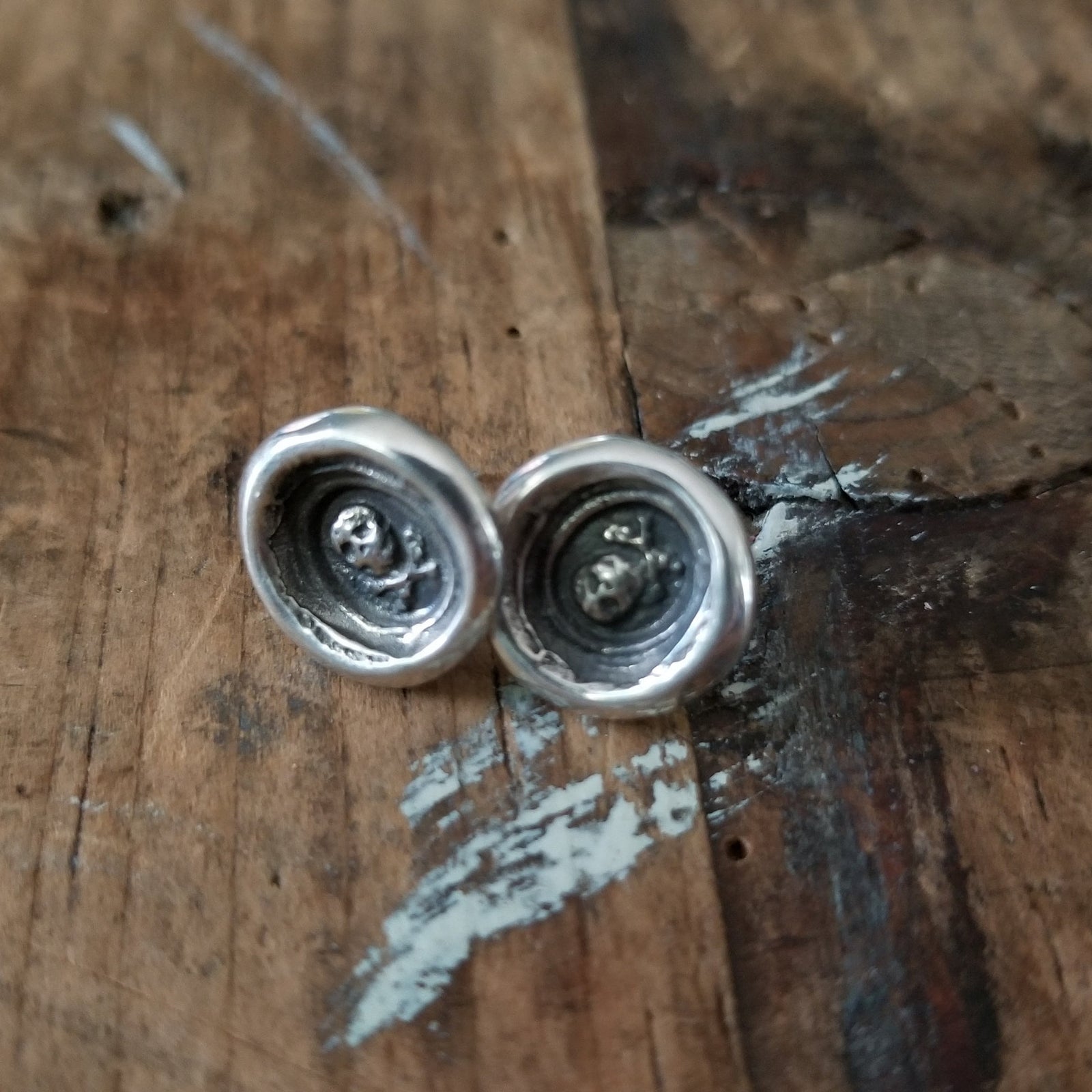 Skull and Crossbones Memento Mori Earrings