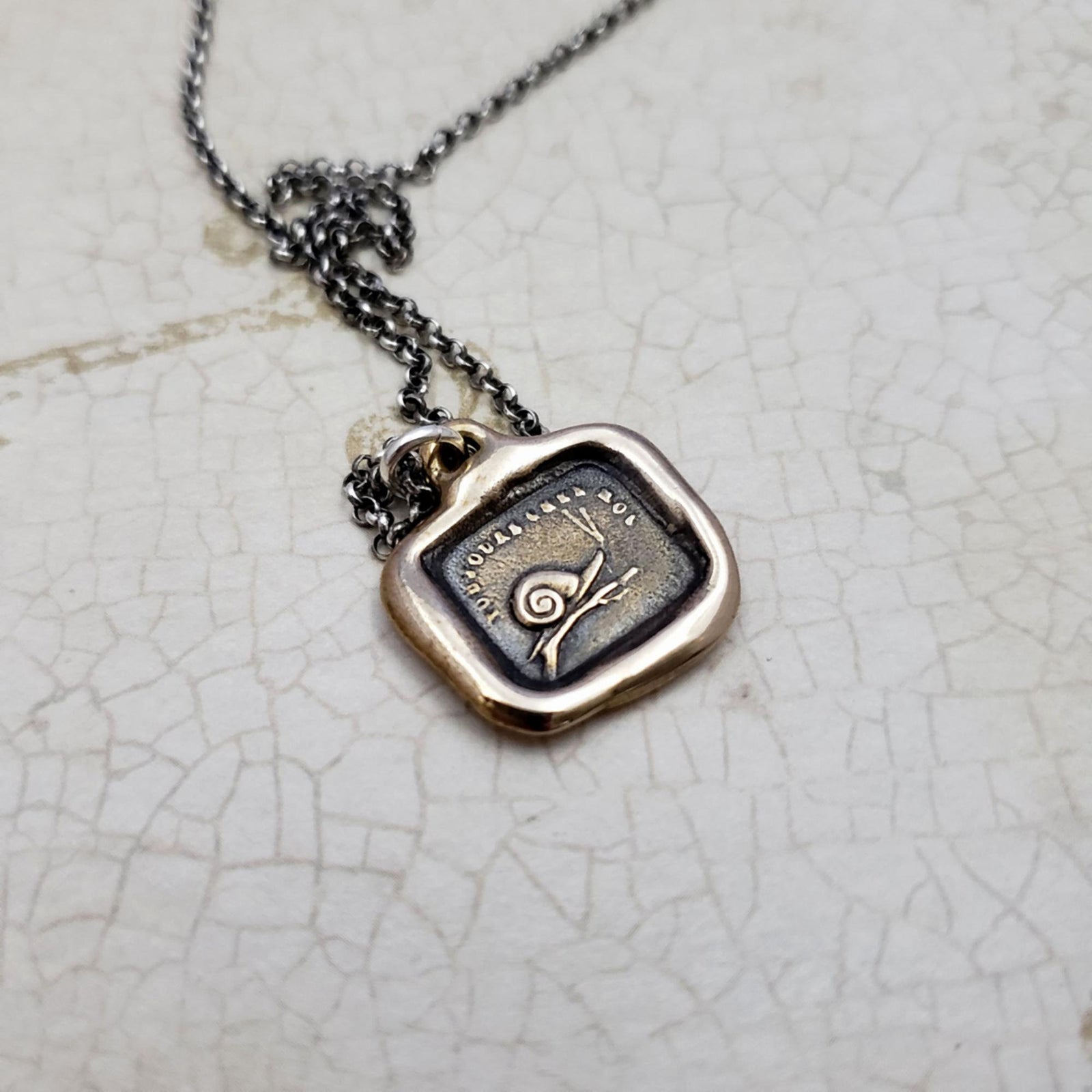 Always at Home Snail in Bronze