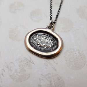 Trusted - Fidati in bronze