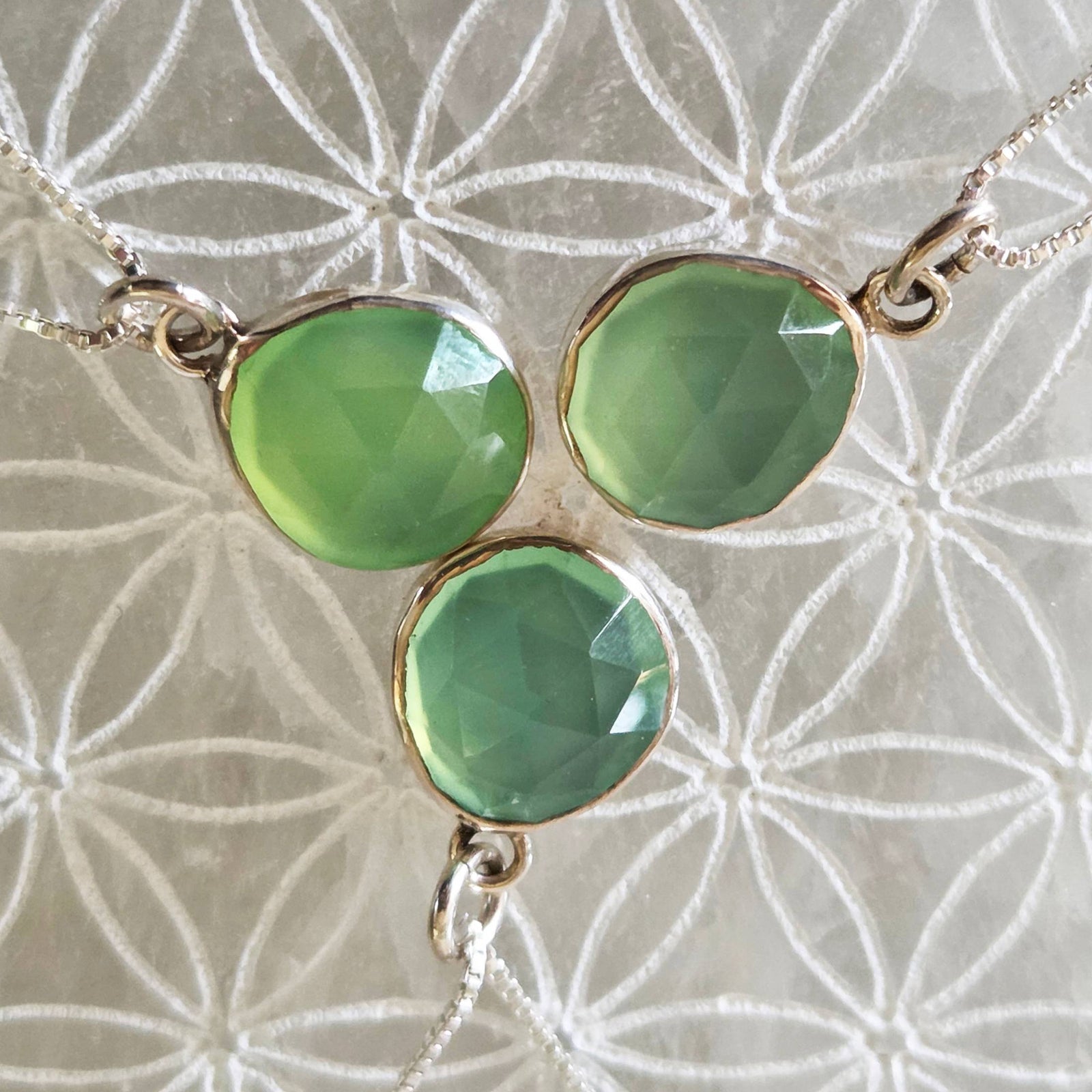 Green chalcedony pendant in sterling silver bezel