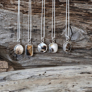 Dendritic agate pendant