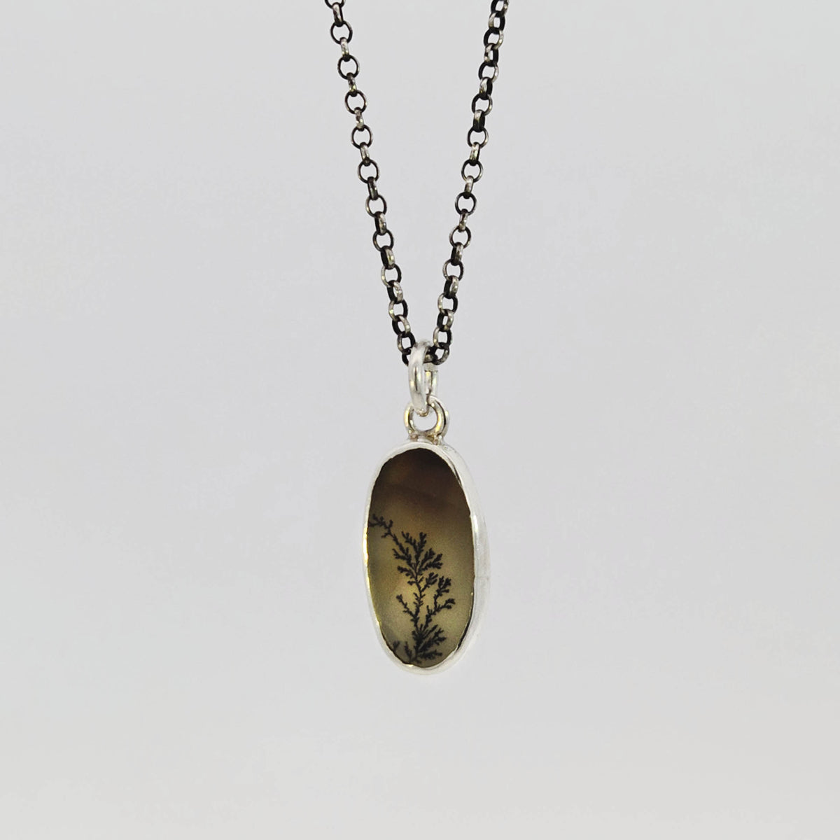 Dendritic agate pendant