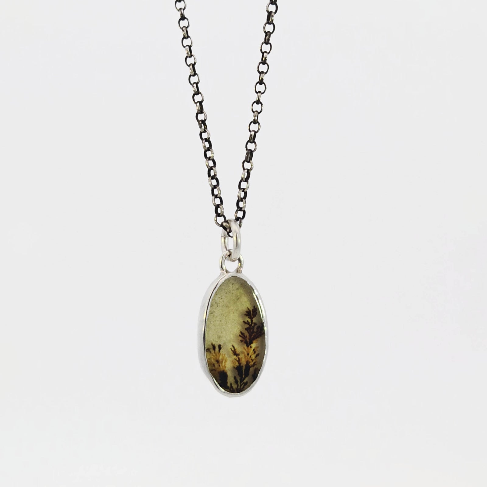 Dendritic agate pendant