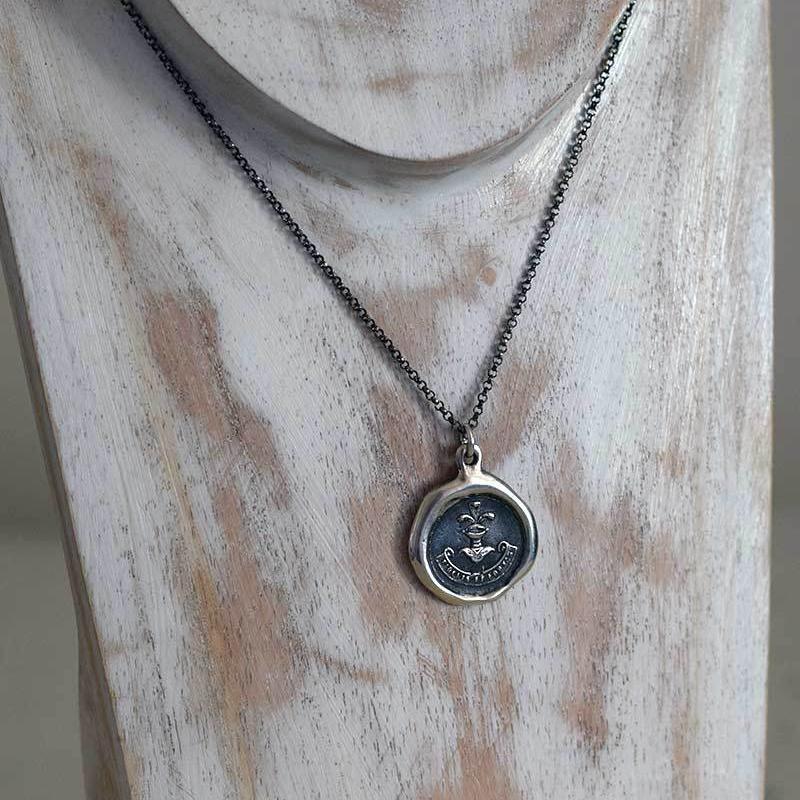 Fidelis et Fortis - Loyal and Strong