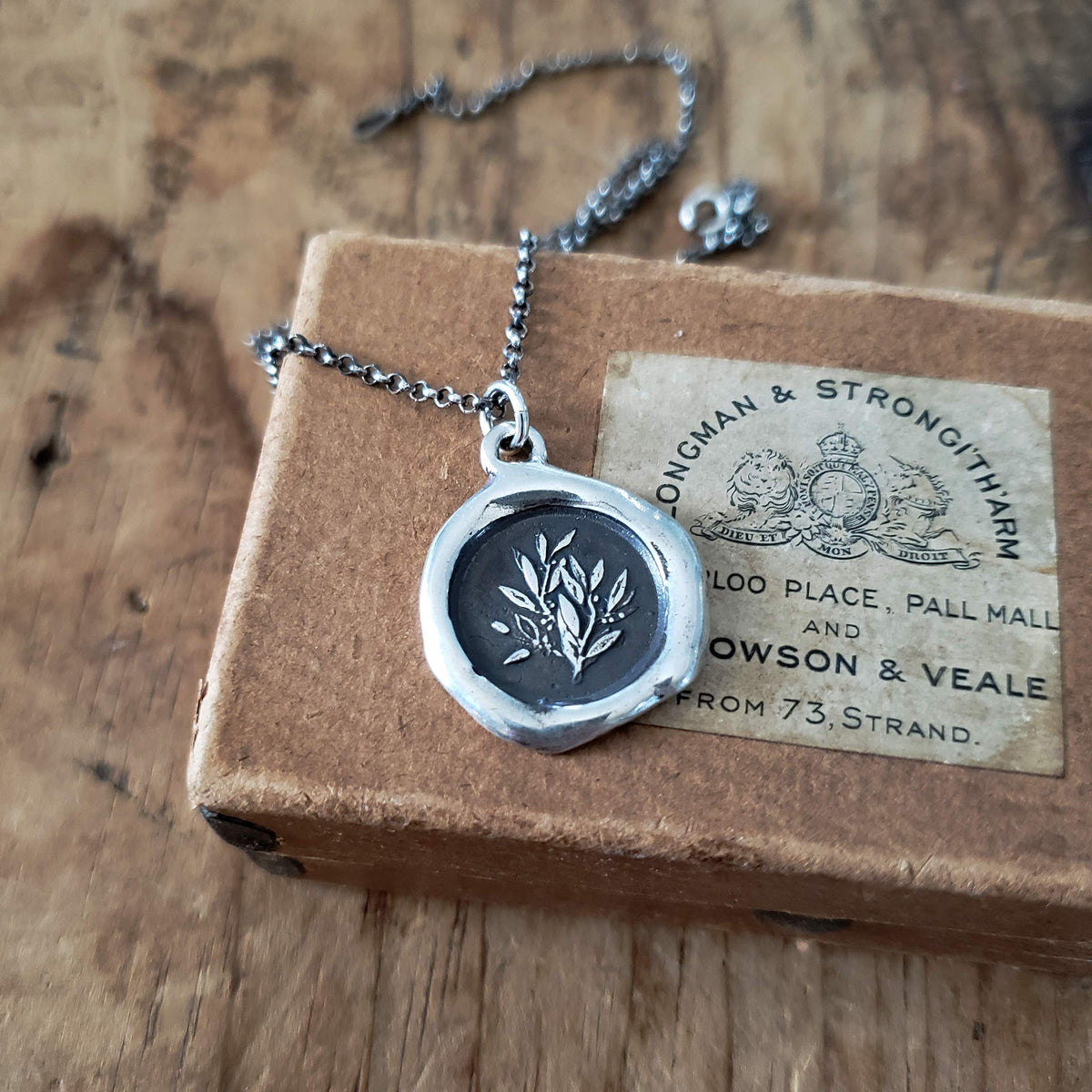 Laurels ~ Glory &amp; Achievement Wax Seal Pendant