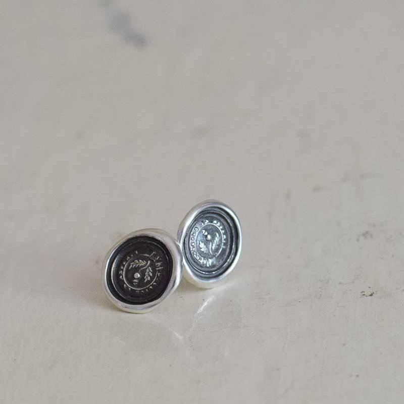 Sweetness after difficulties - Thistle Cufflinks