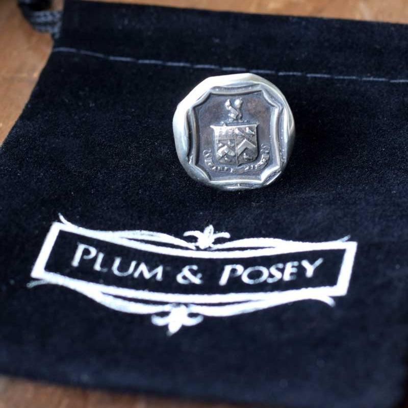 Carpe Diem Wax Seal Ring of a Squirrel and Owls &#39;Seize the Day&#39;