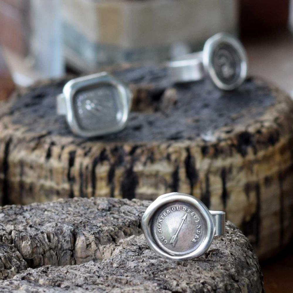Arrow Wax Seal Ring - Fate Fickle