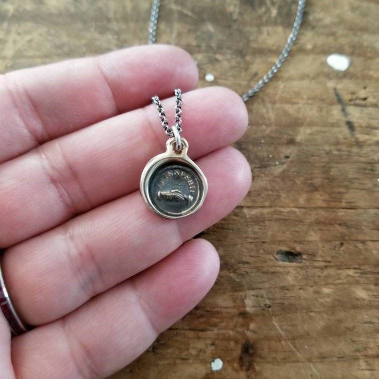 Clasped Hands - Friendship in bronze