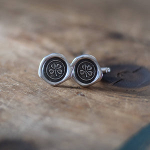 Four Leaf Clover Wax Seal Cuff-links