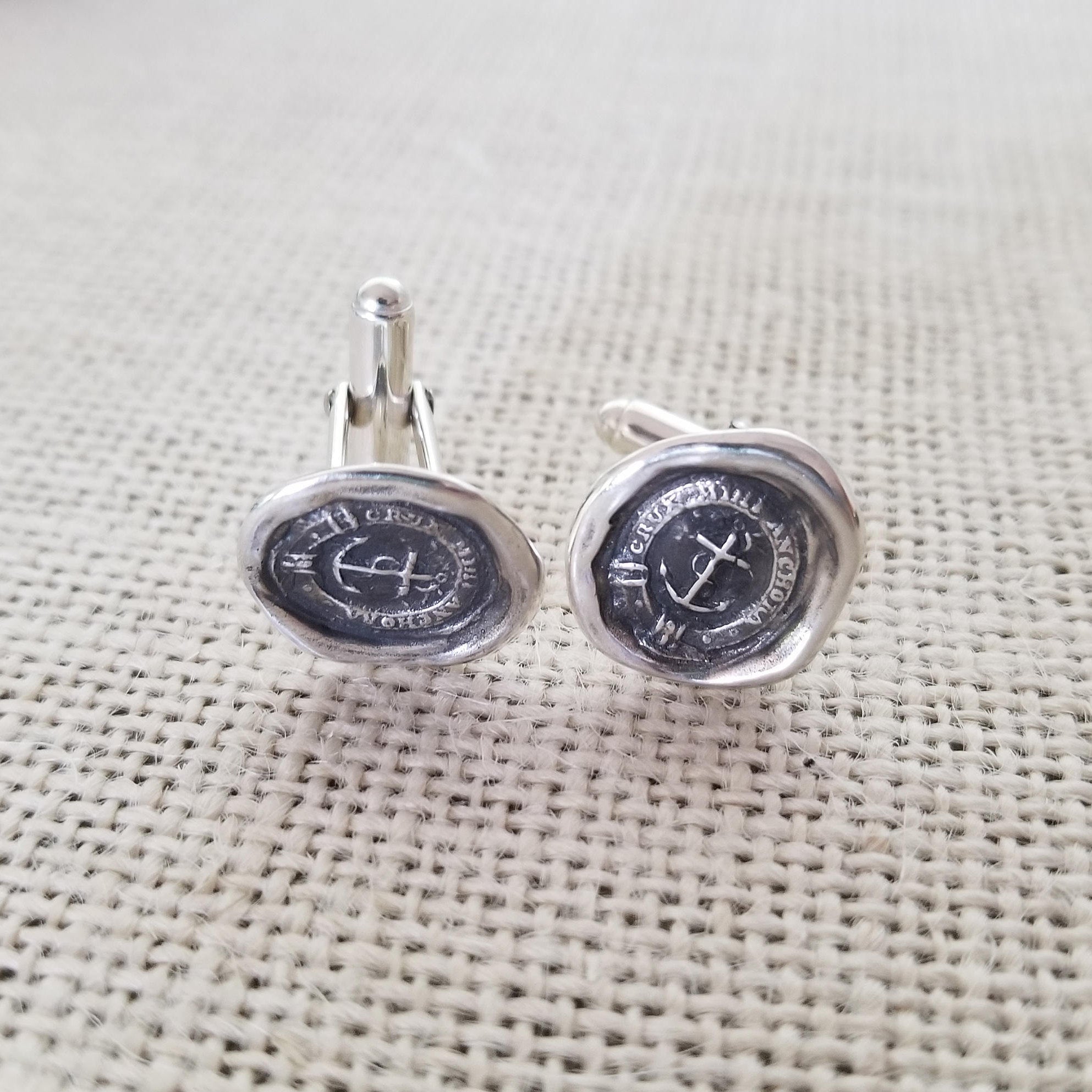 Anchored Cross Cufflinks