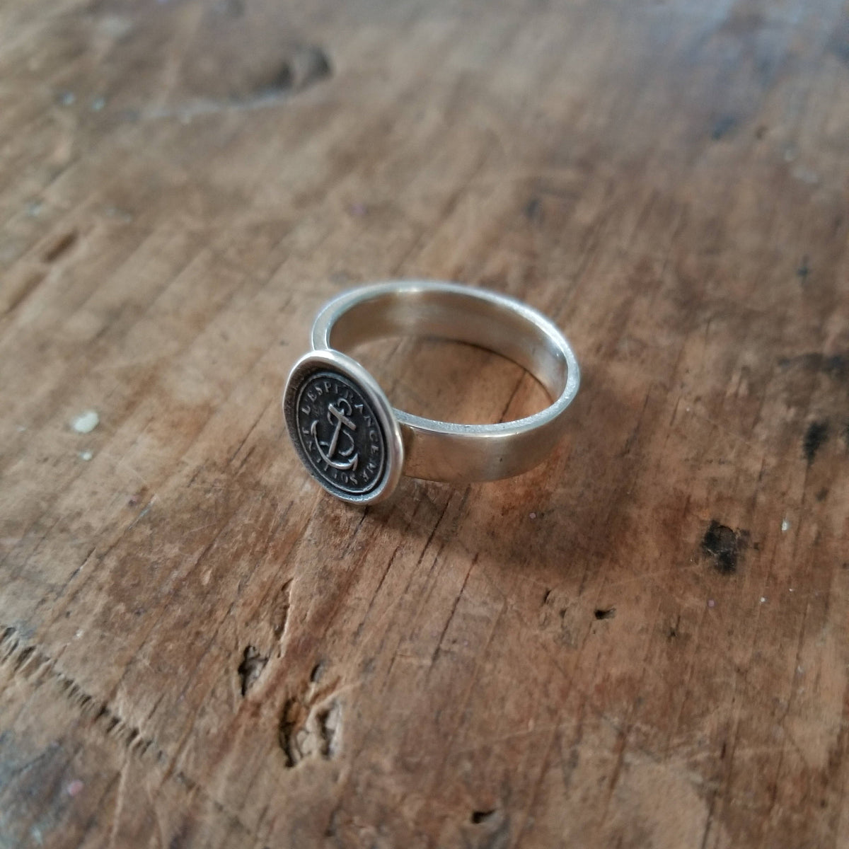 Anchor &#39;Hopes Sustains Me&#39; Wax Seal Ring