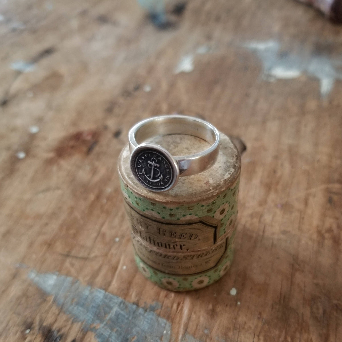 Anchor &#39;Hopes Sustains Me&#39; Wax Seal Ring