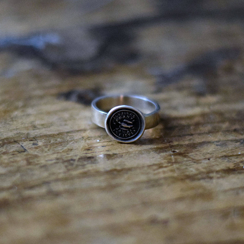 Always Wandering, Never Unfaithful&#39; Swallow Ring