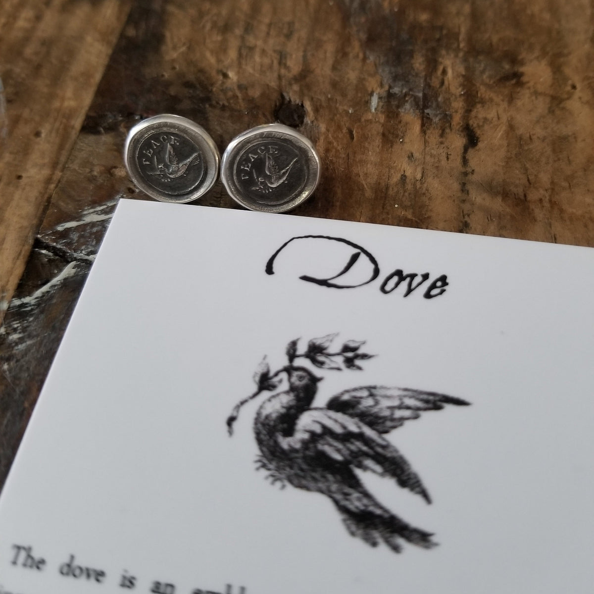 Peace Stud earrings - Dove Wax seal earrings