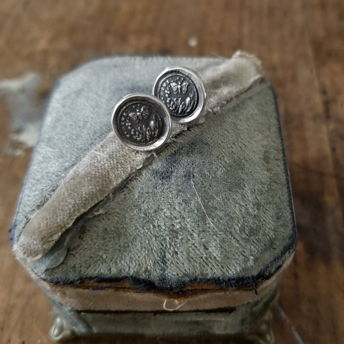 Butterfly stud earrings