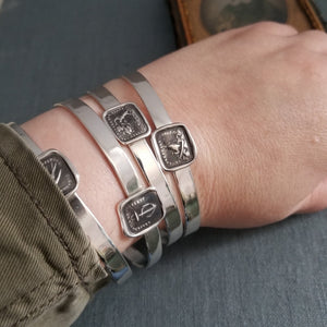 Swallow Wax Seal Bangle - Always wandering, never unfaithful