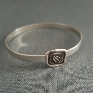 Swallow Wax Seal Bangle - Always wandering, never unfaithful