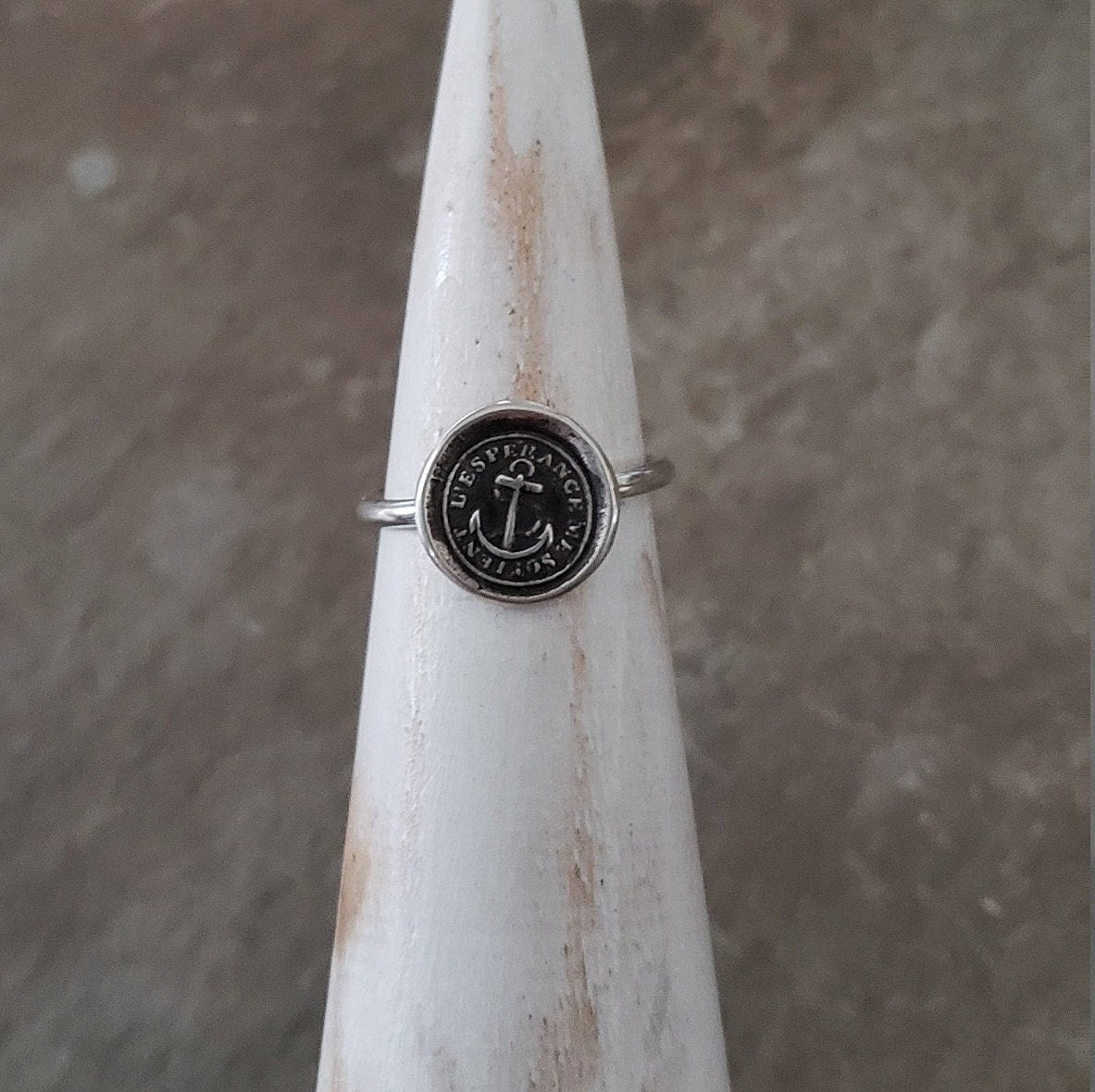 Anchor 'Hope Sustains Me' - Skinny Whimsy Ring