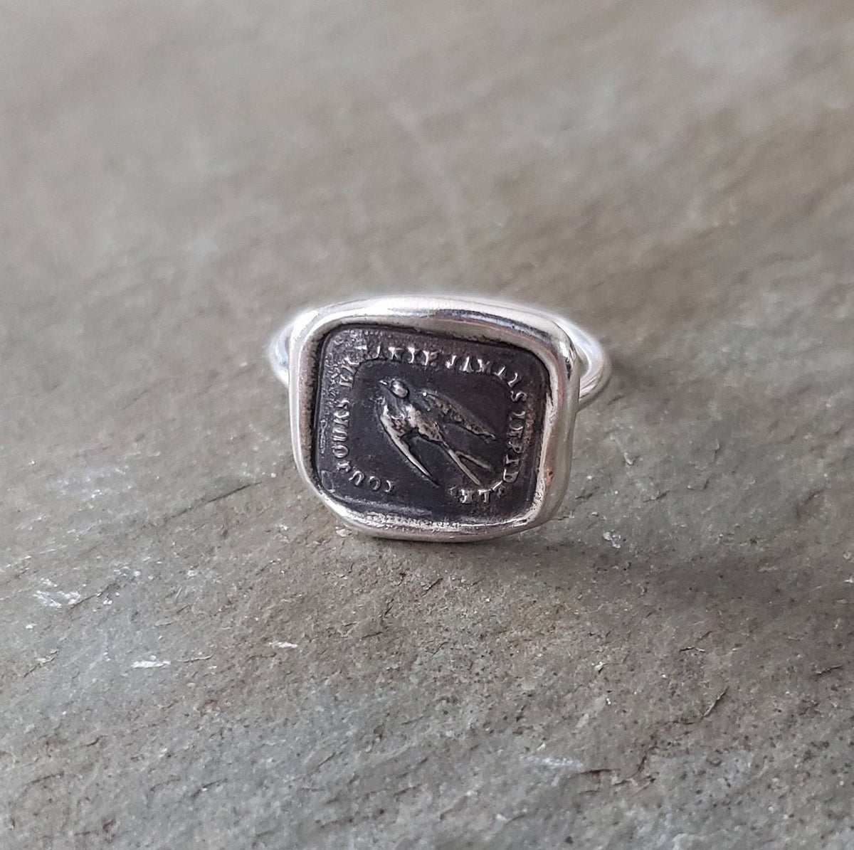 Swallow - Always wandering, never unfaithful - Skinny Stacking Ring