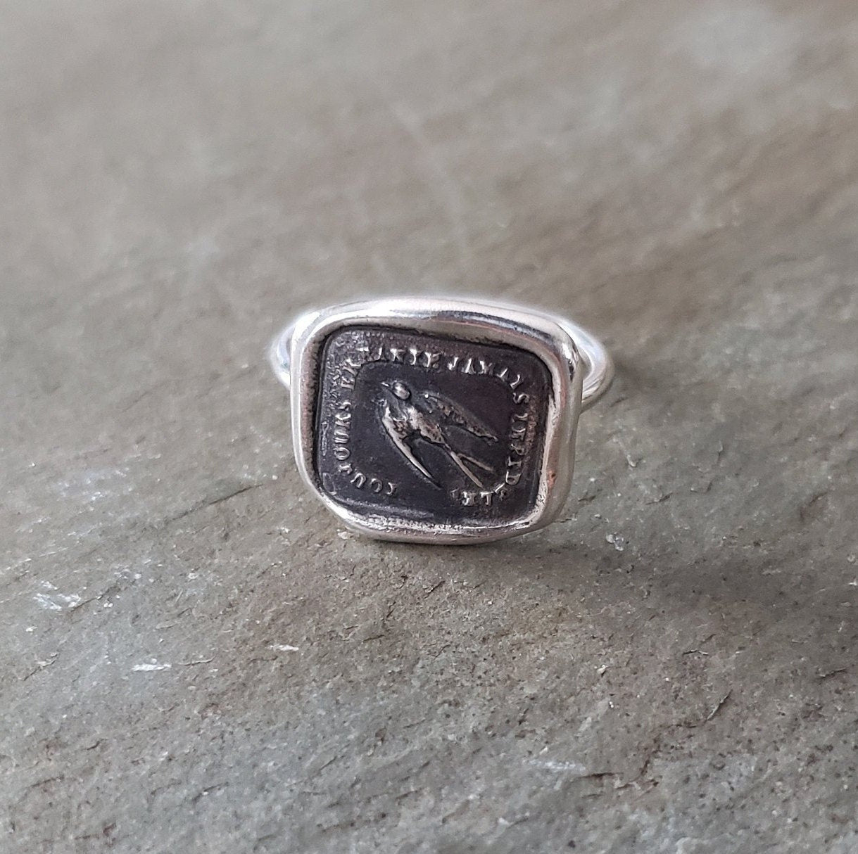Swallow - Always wandering, never unfaithful - Skinny Stacking Ring