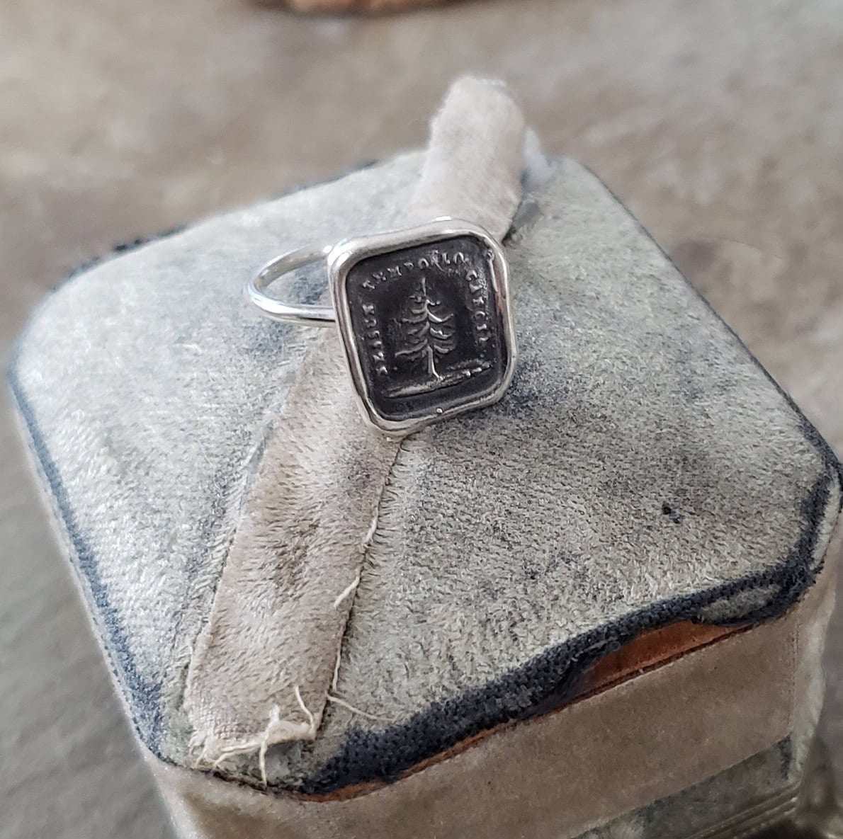 Leaning Tree - Skinny Stacking Ring