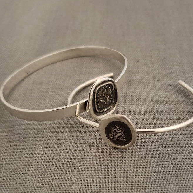 Grow Don't Change Bangle Bracelet - Wax Seal Bangle