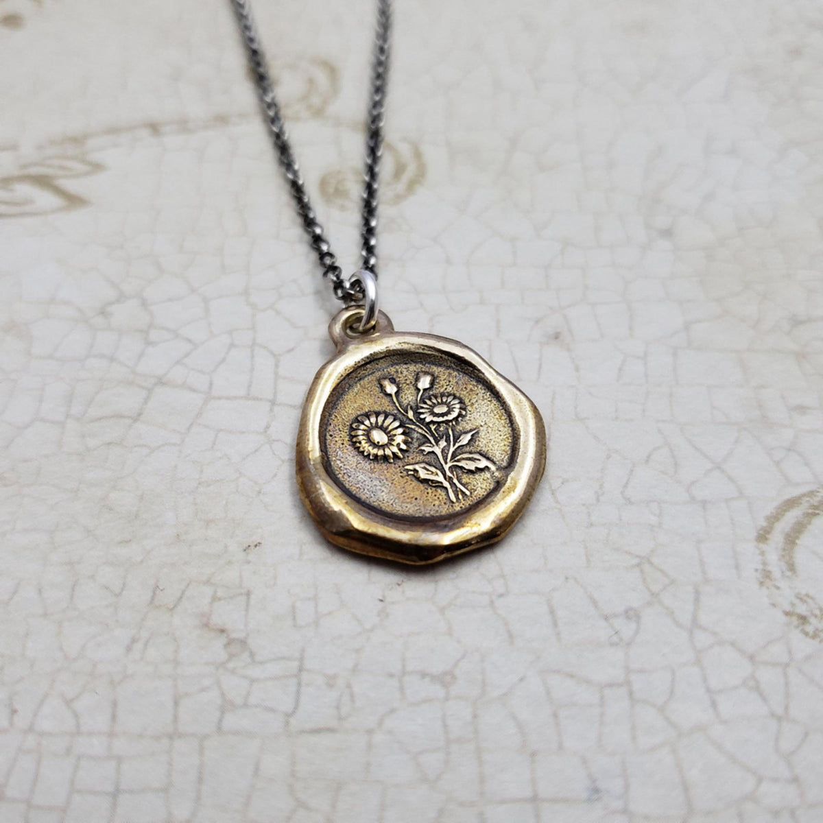 Daisy - Innocence and Beauty in Bronze