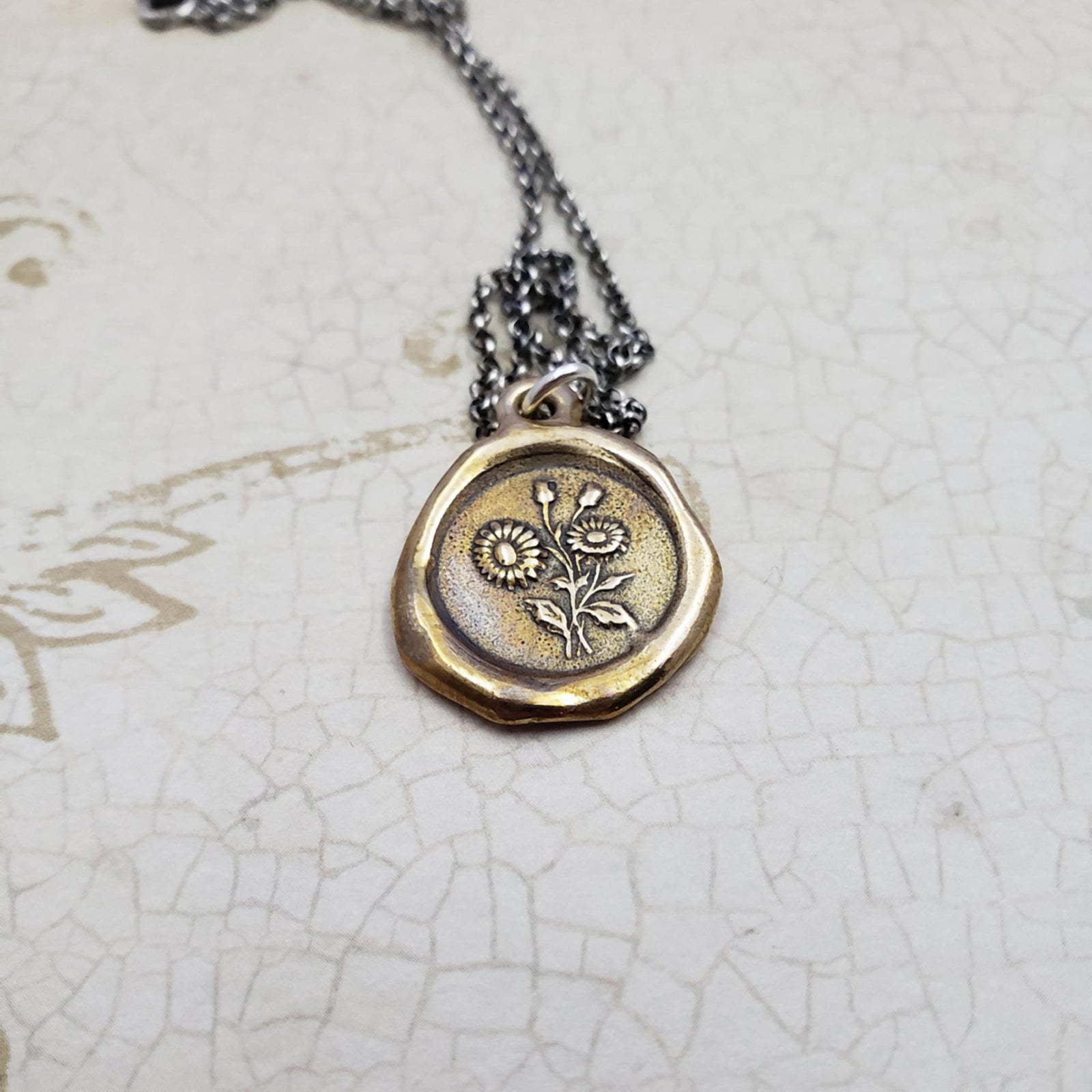 Daisy - Innocence and Beauty in Bronze