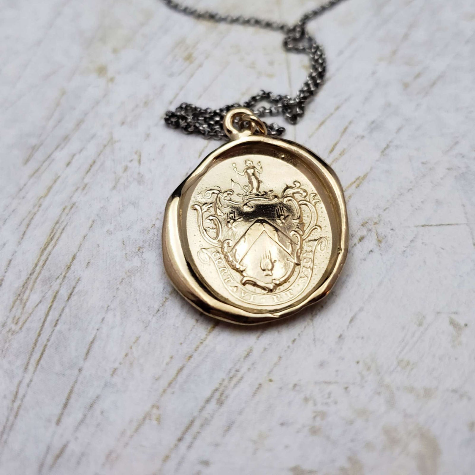 Mermaids Crest - Victorious -  in Gold Vermeil