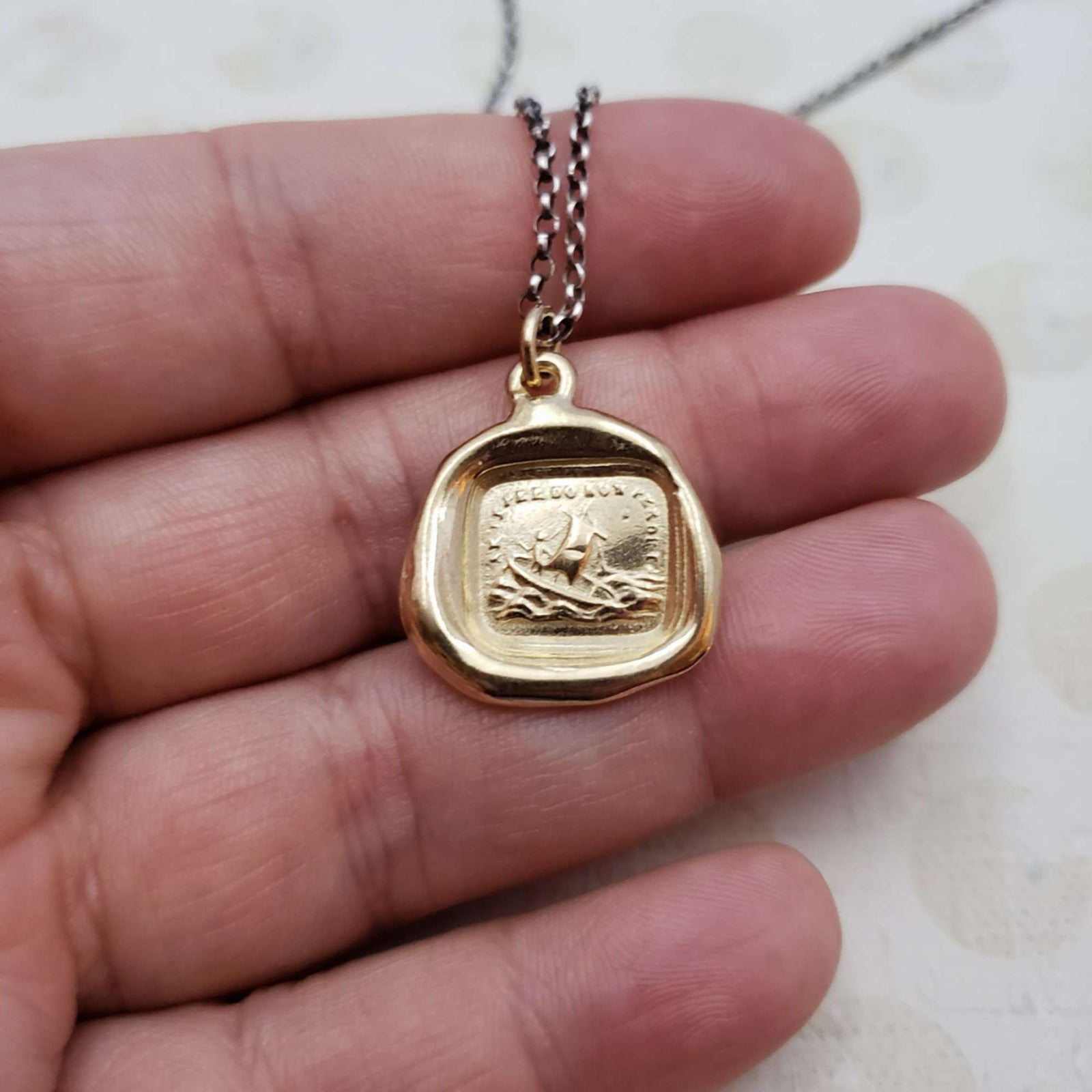 Guiding star Necklace in Gold - Cupid, Sailing Boat and North Star in Gold Vermeil