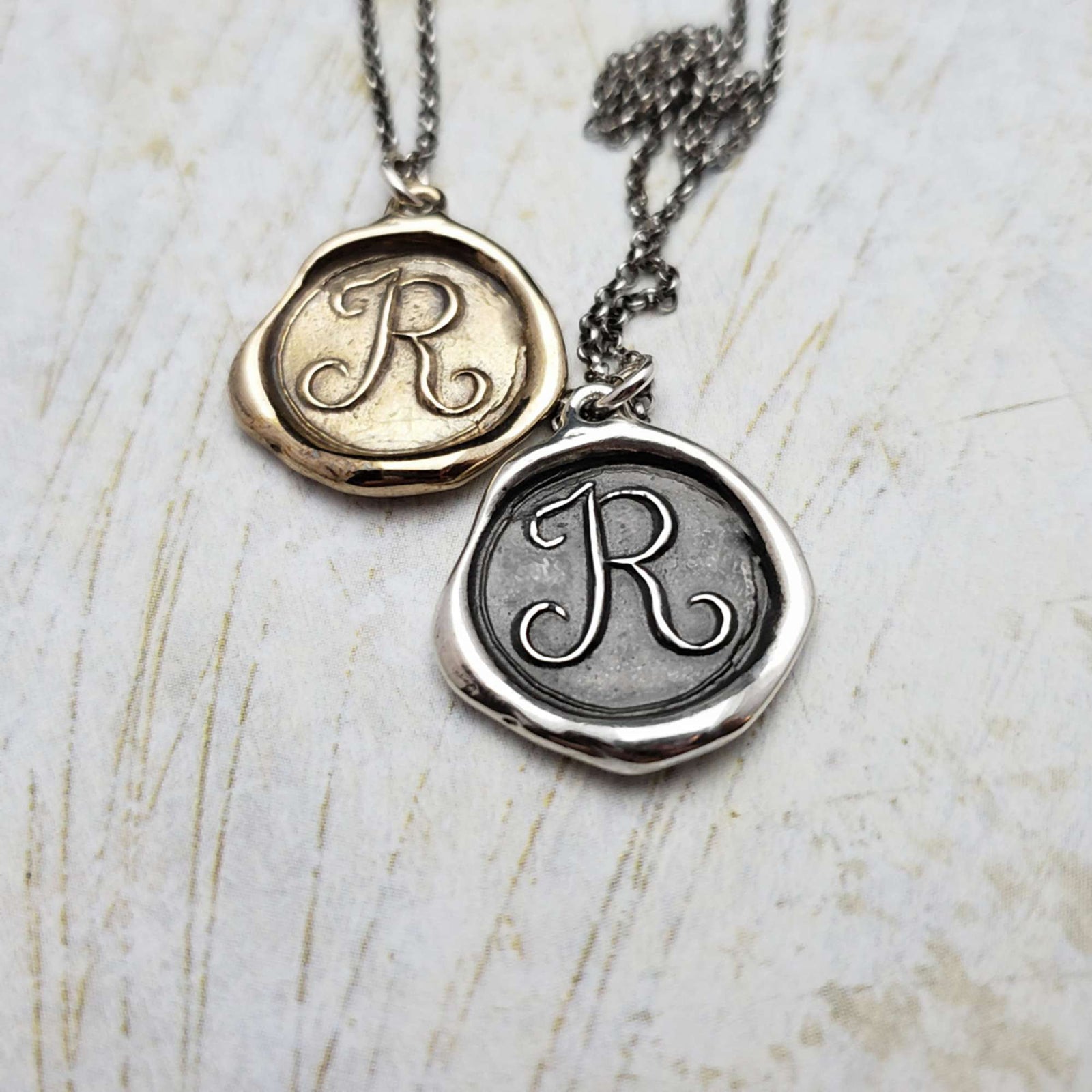 Letter R