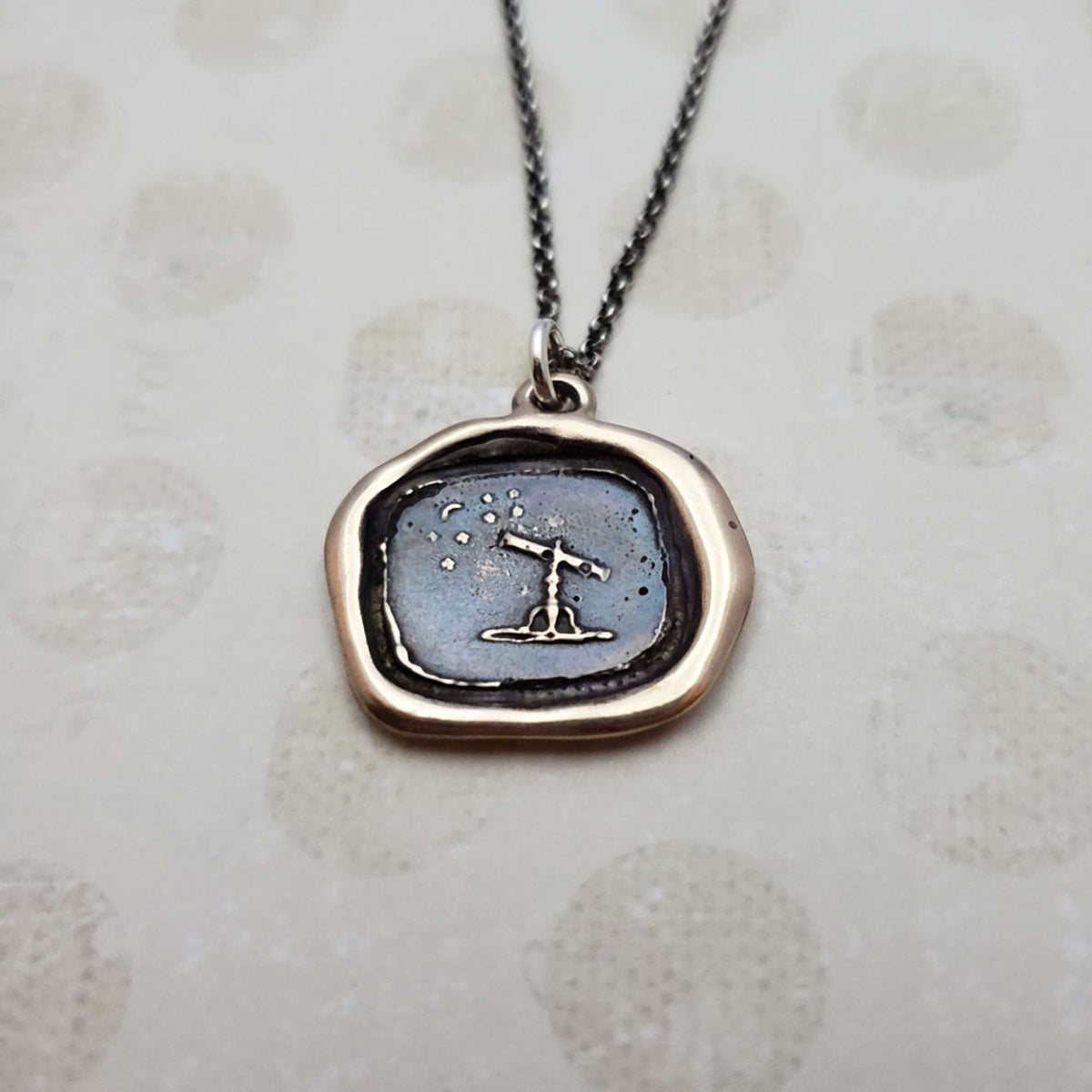 Look to the stars - Dream big in bronze