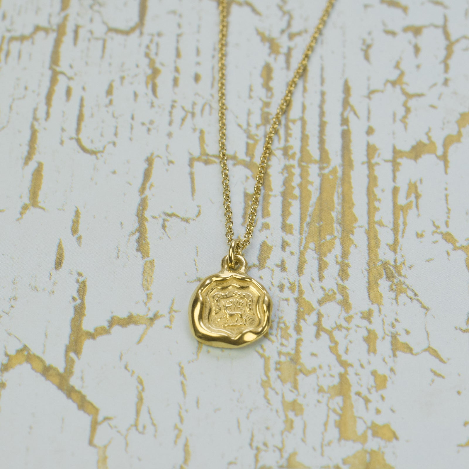 Leadership - Griffin in Gold Vermeil - Never behind