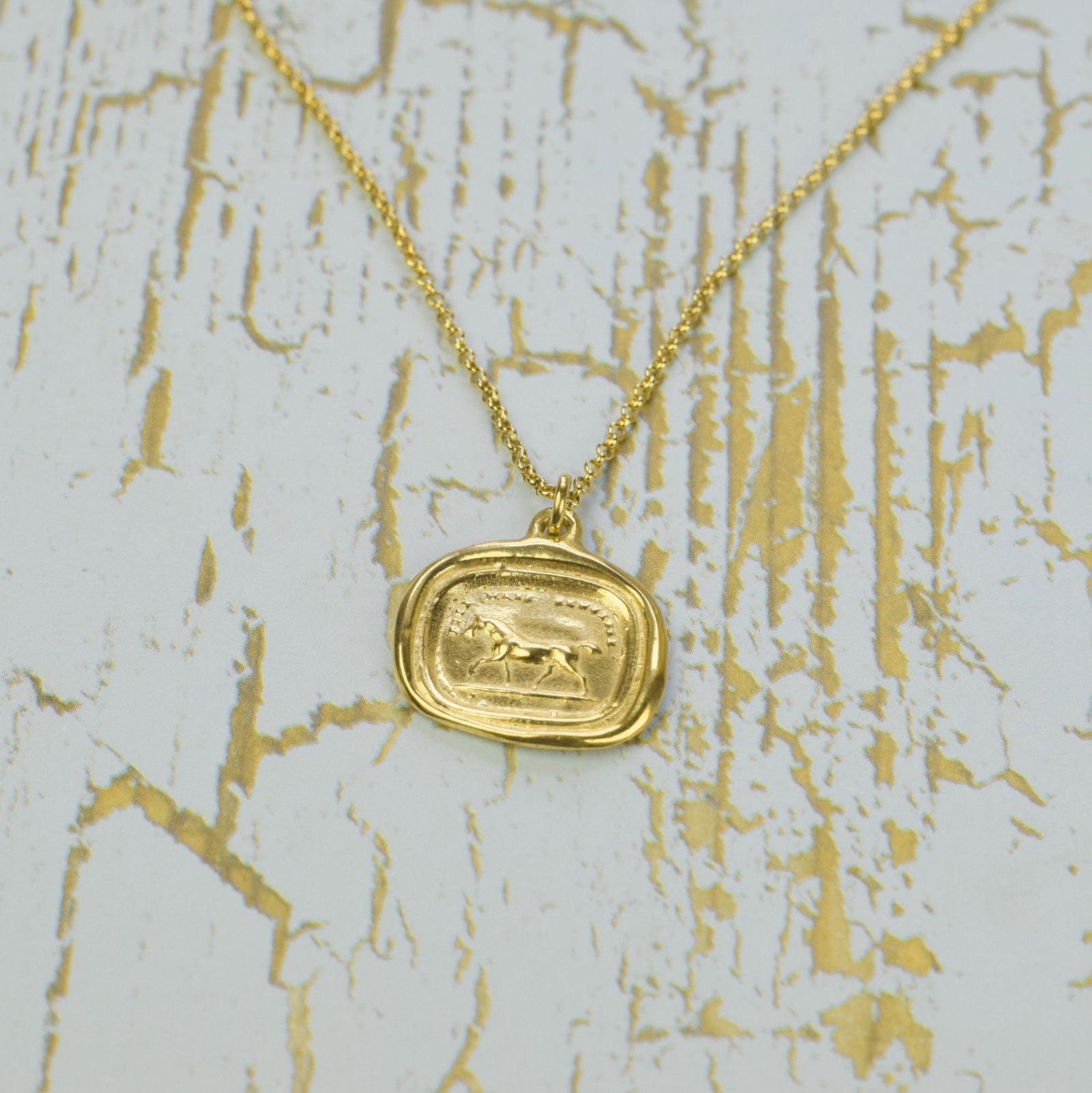 Horse - High spirited yet sensitive in Gold Vermeil