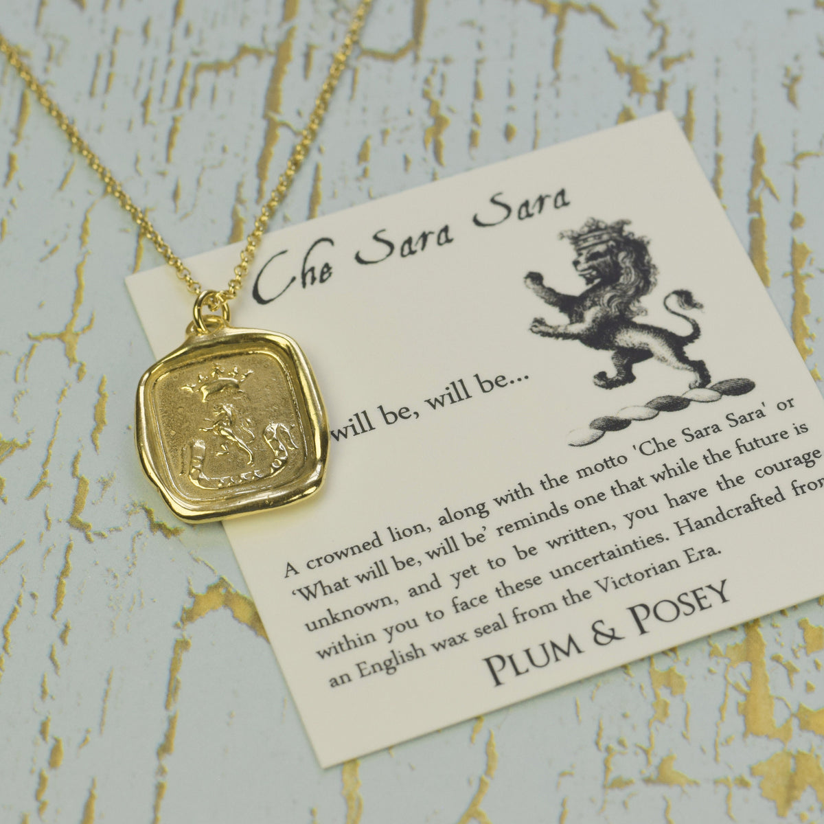 Lion Crest - Che Sara Sara in Gold Vermeil
