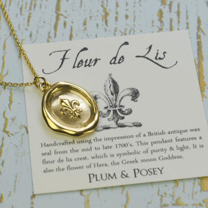 Fleur de lis - Purity Crest in Gold Vermeil